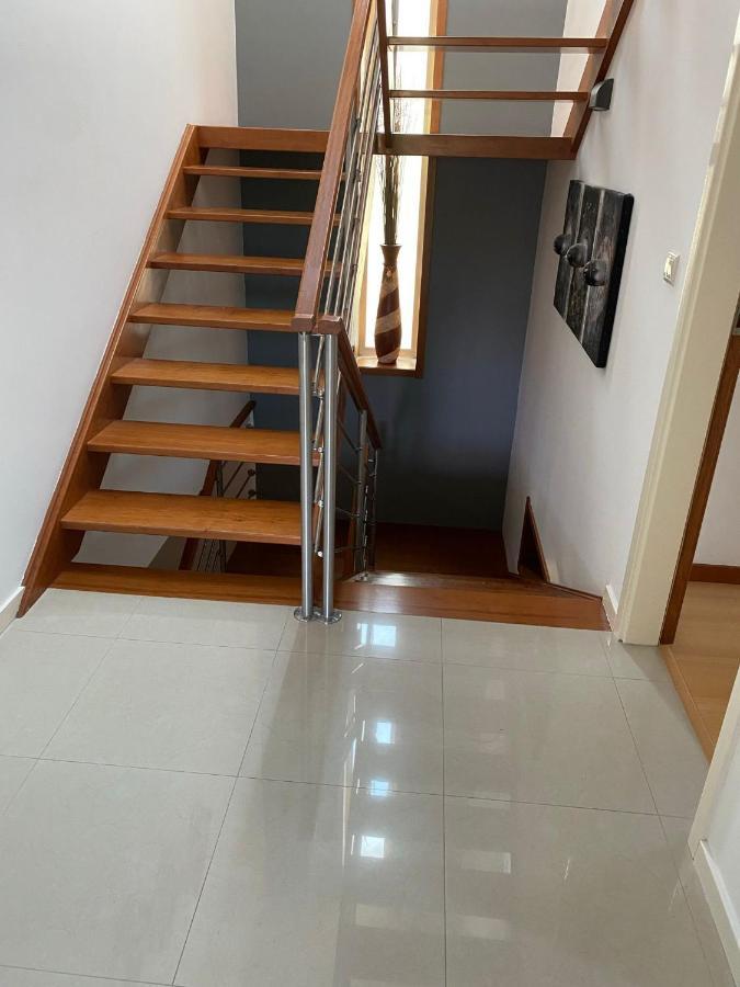 Moderne Villa In Aveiro Portugal 加凡哈达瓦古耶拉 外观 照片