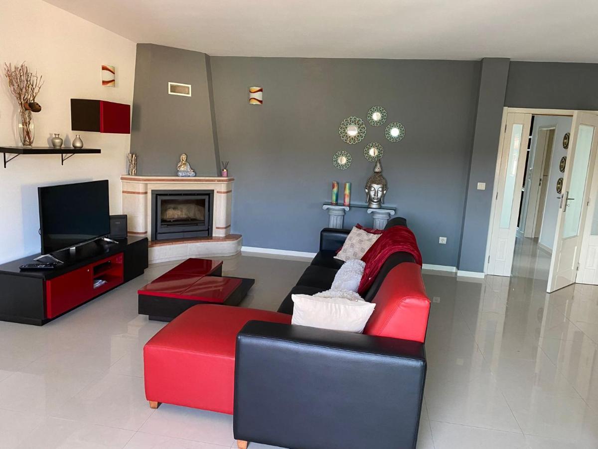 Moderne Villa In Aveiro Portugal 加凡哈达瓦古耶拉 外观 照片